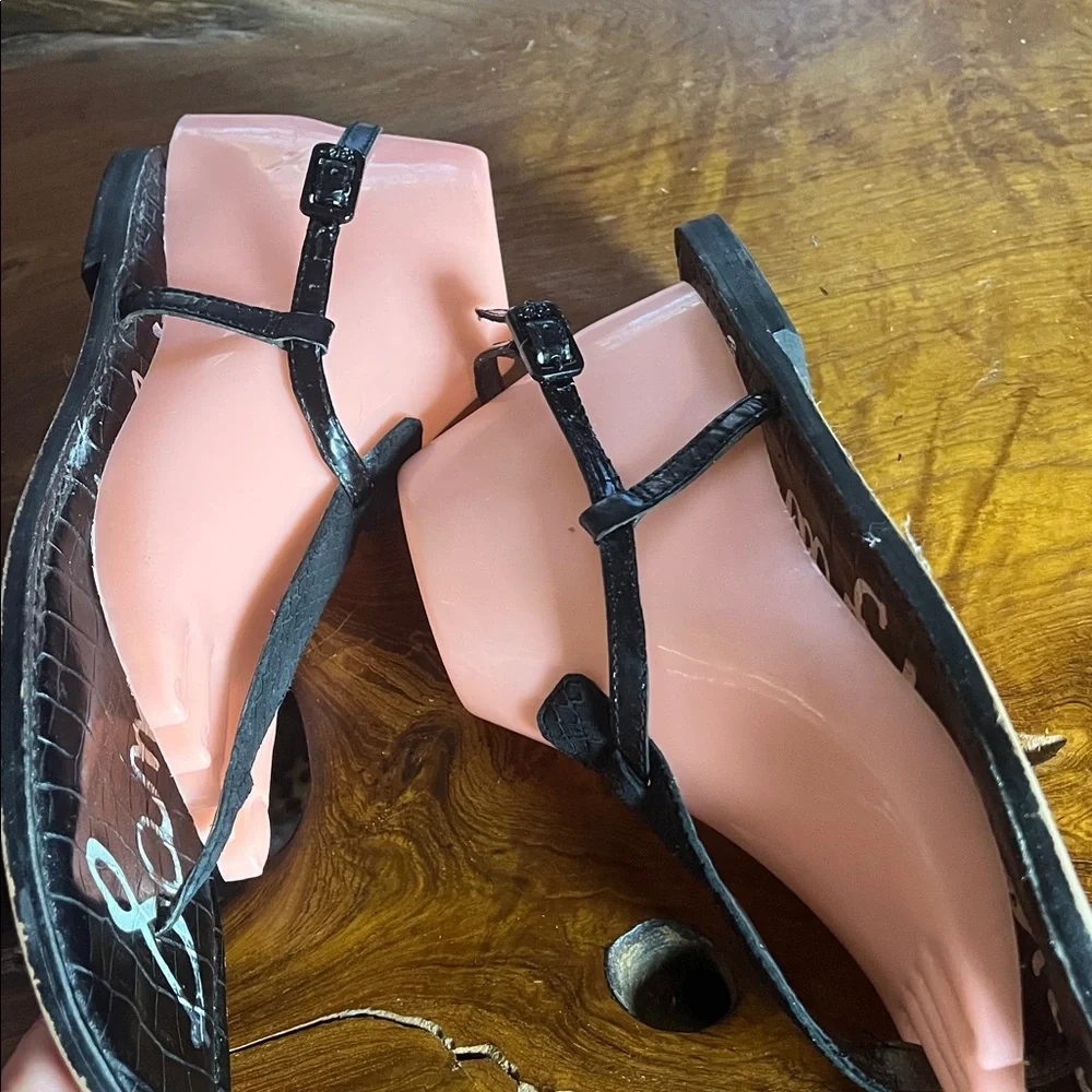 Sam Edelman Gigi Black on Black Thong Sandals Rare Colorway Women’s Size 10
